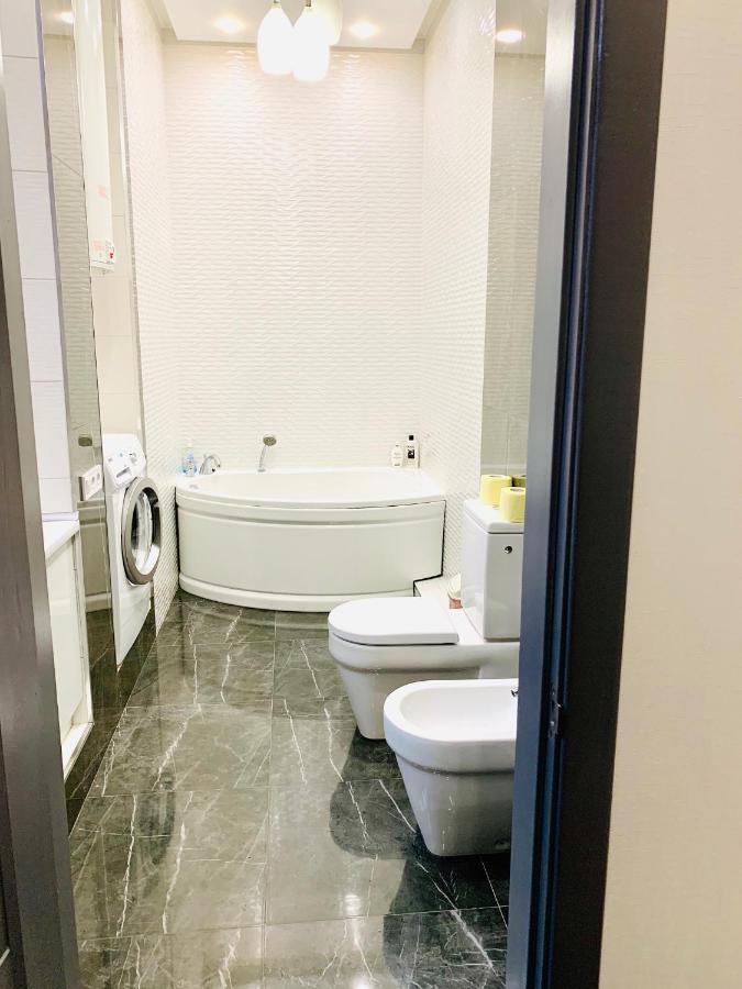Vip Студио На Дерибасовской Apartment โอเดสซา ภายนอก รูปภาพ