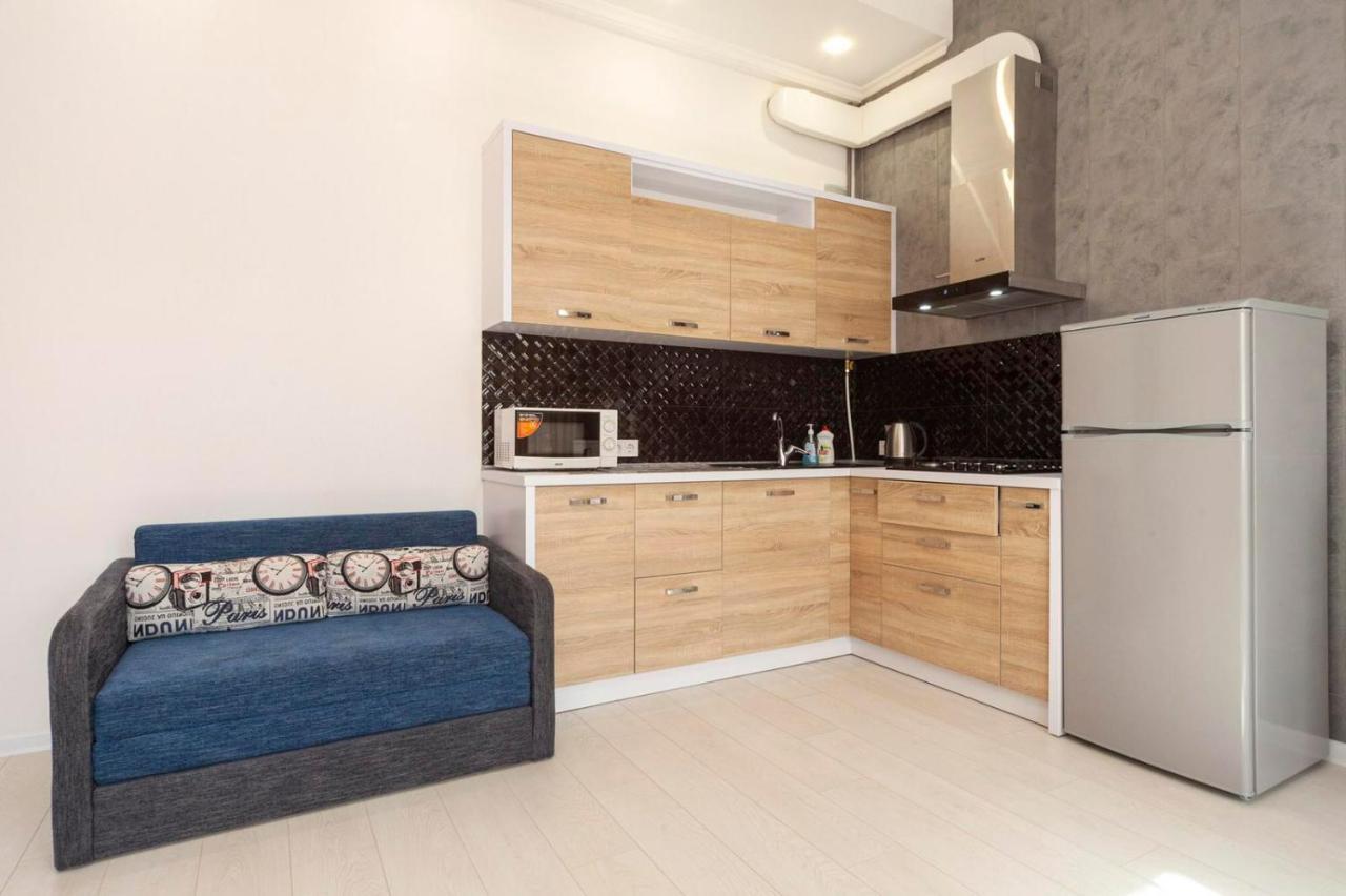Vip Студио На Дерибасовской Apartment โอเดสซา ภายนอก รูปภาพ